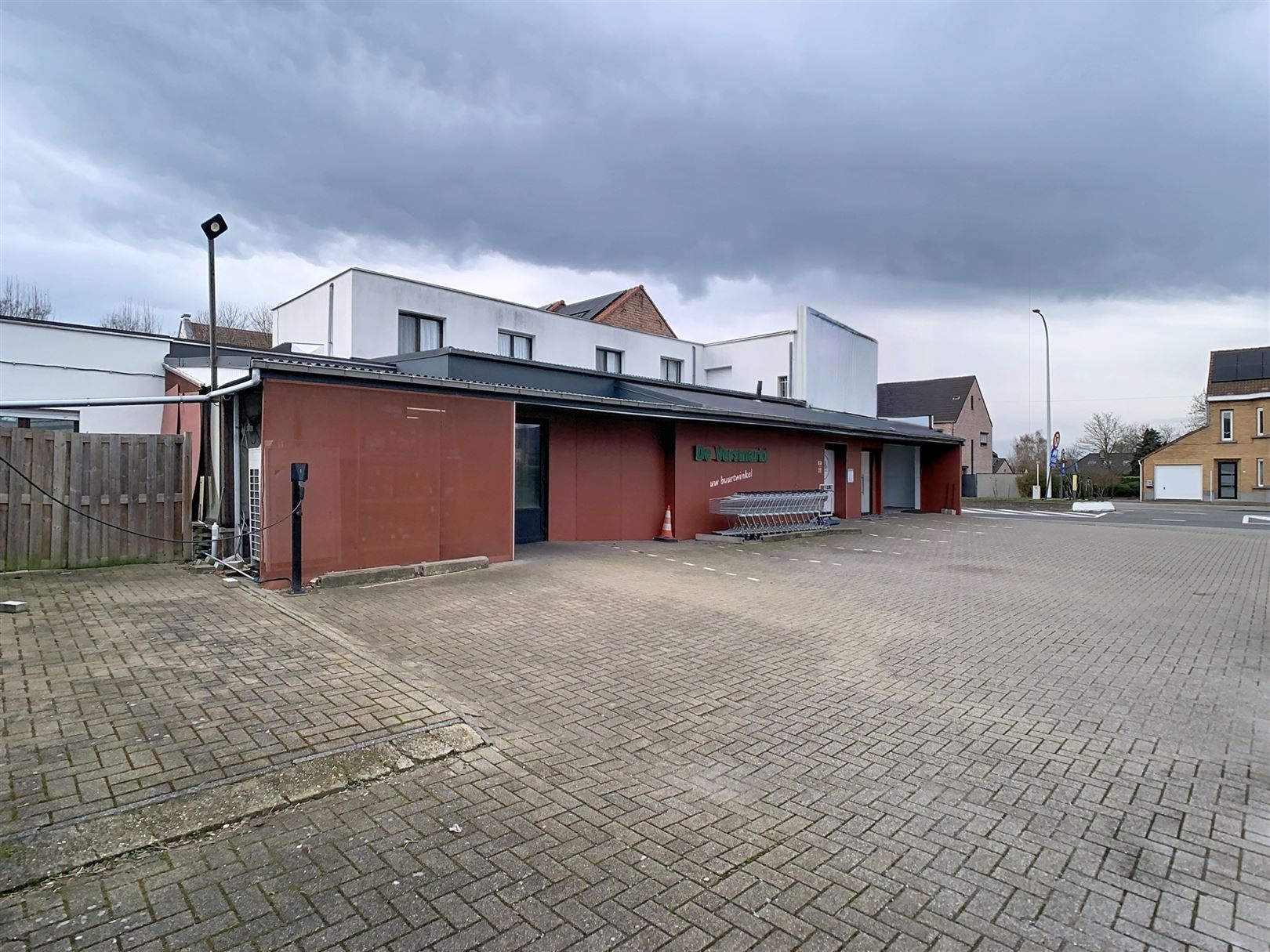 Immeuble - photo 2