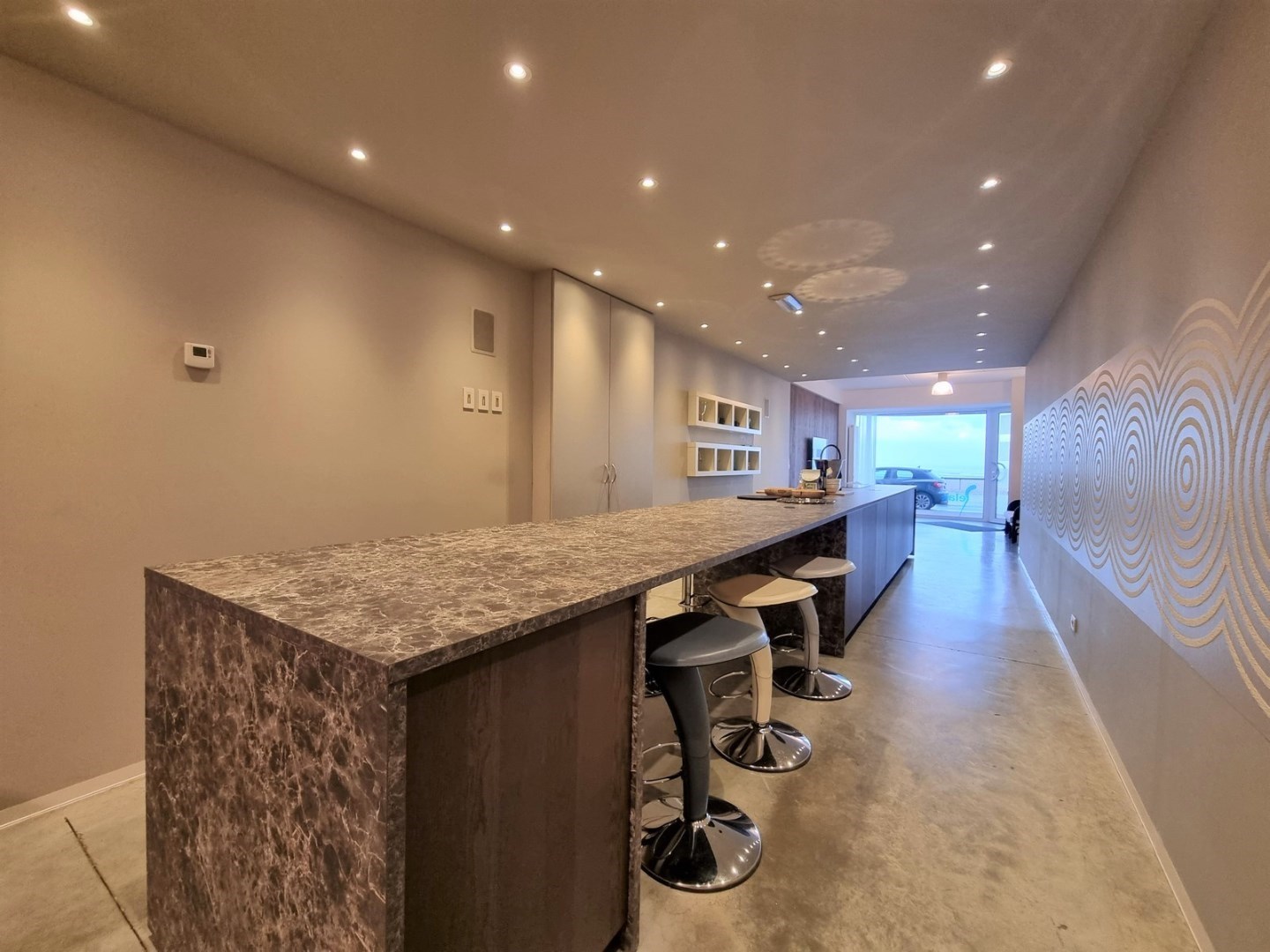 Uitzonderlijk appartement/loft op de zeedijk van Heist (271 m² bew. opp!!) - foto 5