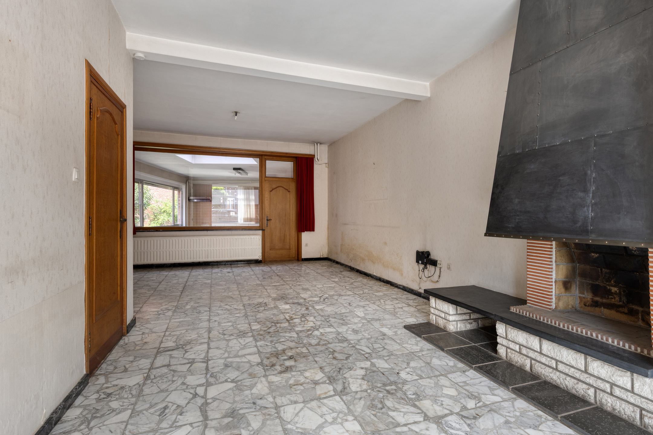 Woning met 4 slaapkamers en 2 badkamers op centrale ligging - foto 3