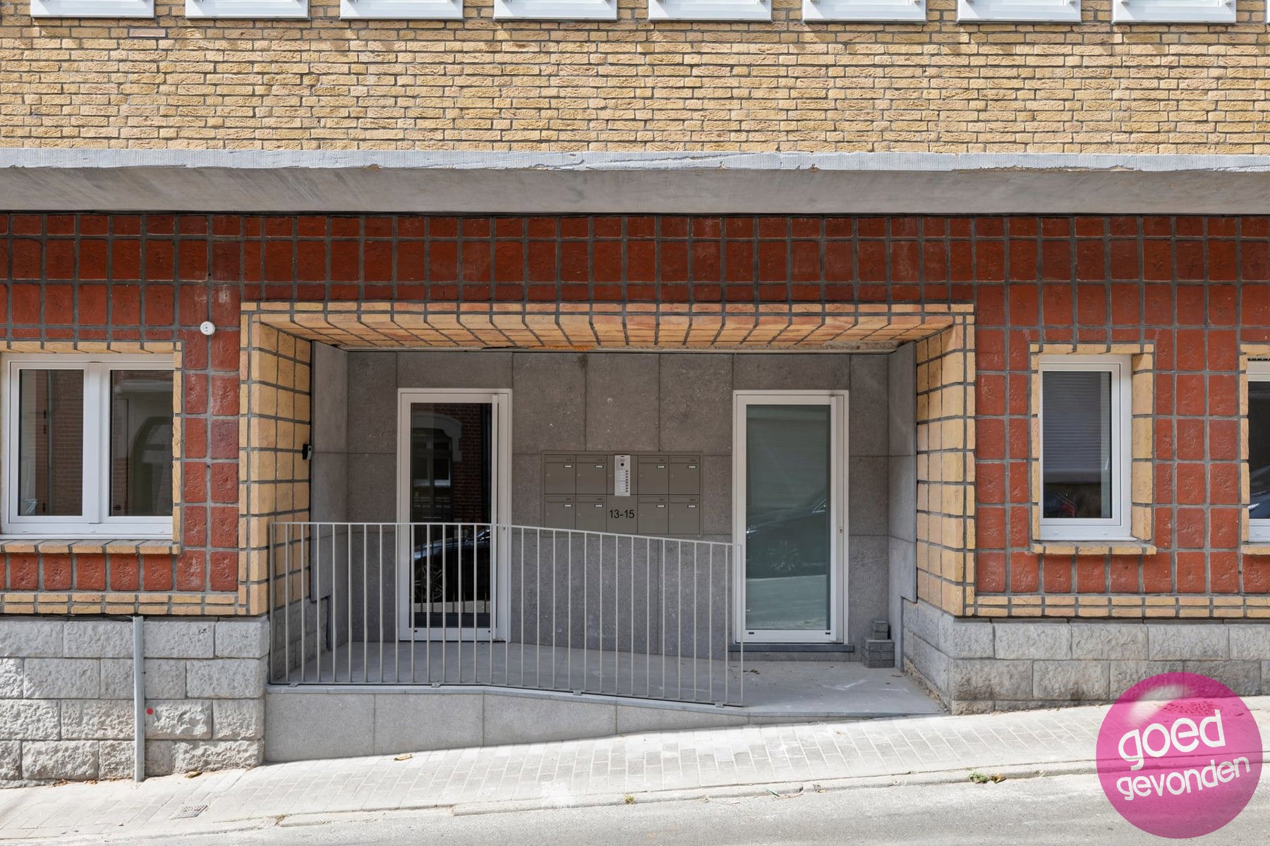 NIEUW APP - 1of2 SLK - TERRAS - KELDER - CENTRUM - GEEN BTW - foto 2