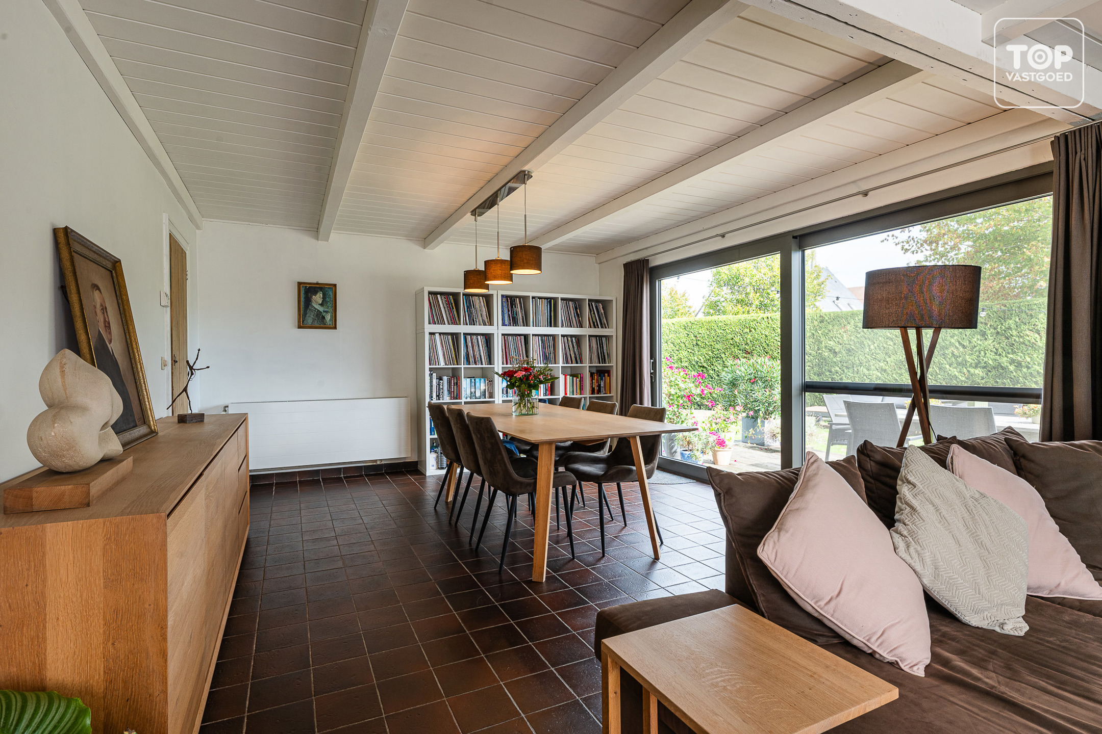 Vrijstaande, instapklare woning met zwembad en zonnige tuin - foto 5