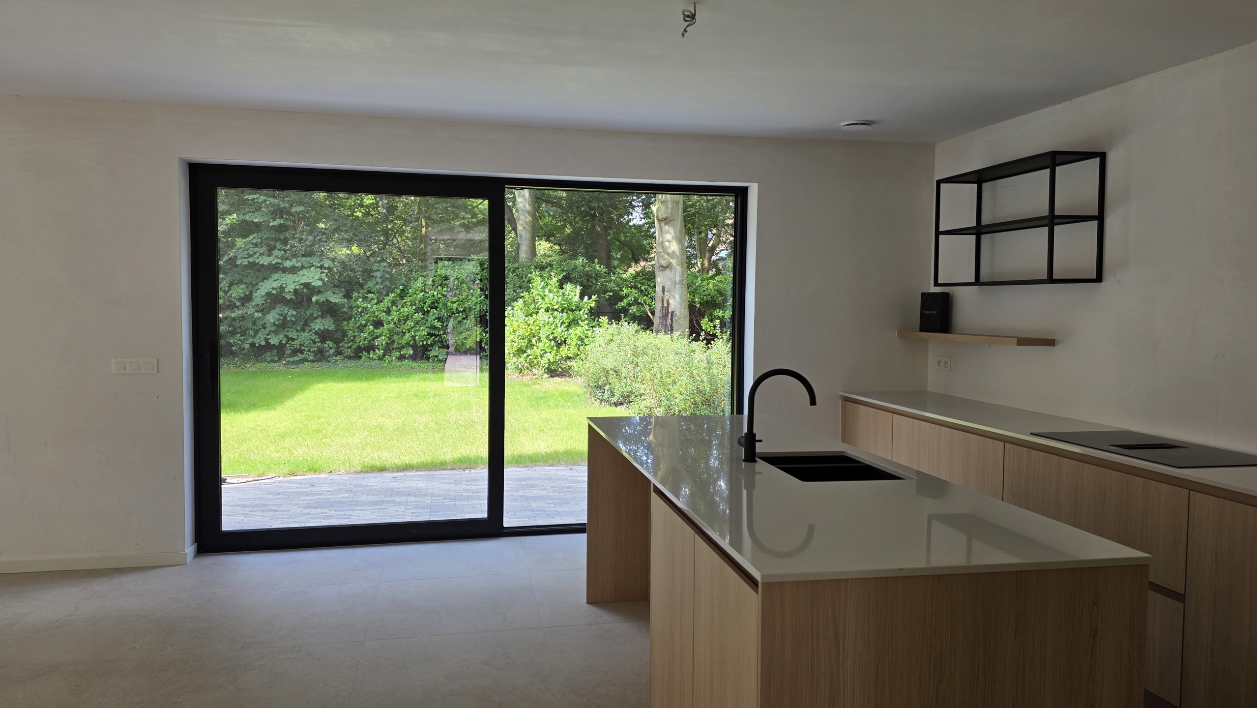 Een vrijstaande nieuwbouwwoning op ca. 538 m² grond - foto 4