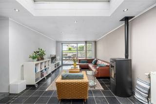 Maison énergétiquement efficace, prête à être emménagée, avec jardin et garage à Erpe-MereBienvenue dans cette maison parfaitement entretenue et...