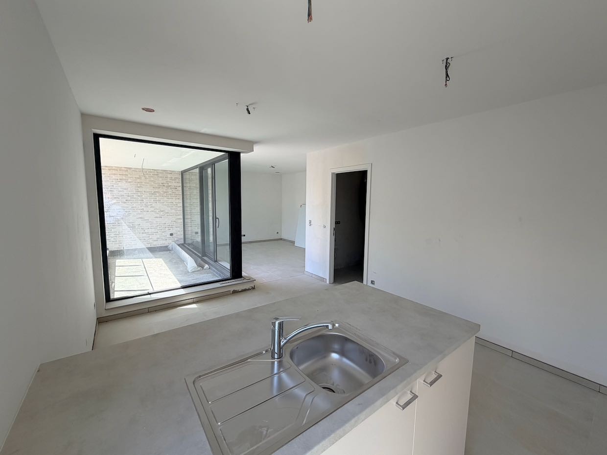 Modern nieuwbouwappartement met 2 slaapkamers en ruim terras in centrum Lubbeek - foto 2