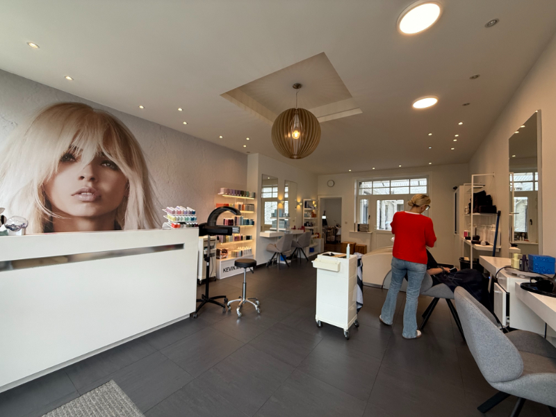 Lichtrijke handelsruimte met zicht op park – Miljoenenkwartier, Gent - photo 4