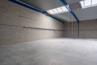 Commercial à louer à Ravels