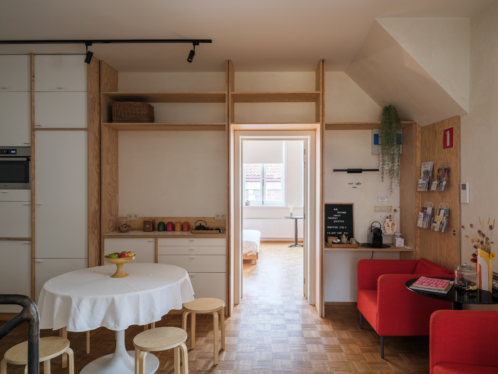 Bijzonder duplexappartement (240 m²) met vier slaapkamers, telkens met eigen sanitair en buitenruimte, gelegen in een kleinschalige residentie nabij het Zuid. - photo 2