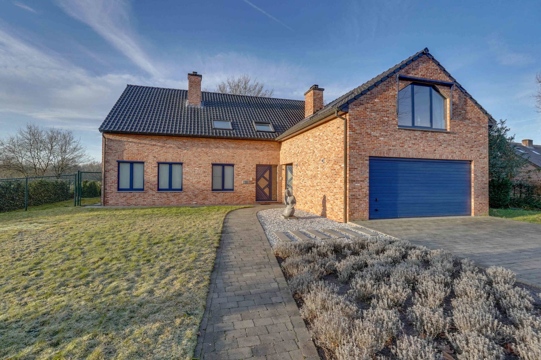 Maison à vendre à Houthalen-Helchteren avec 5 chambres - photo 2