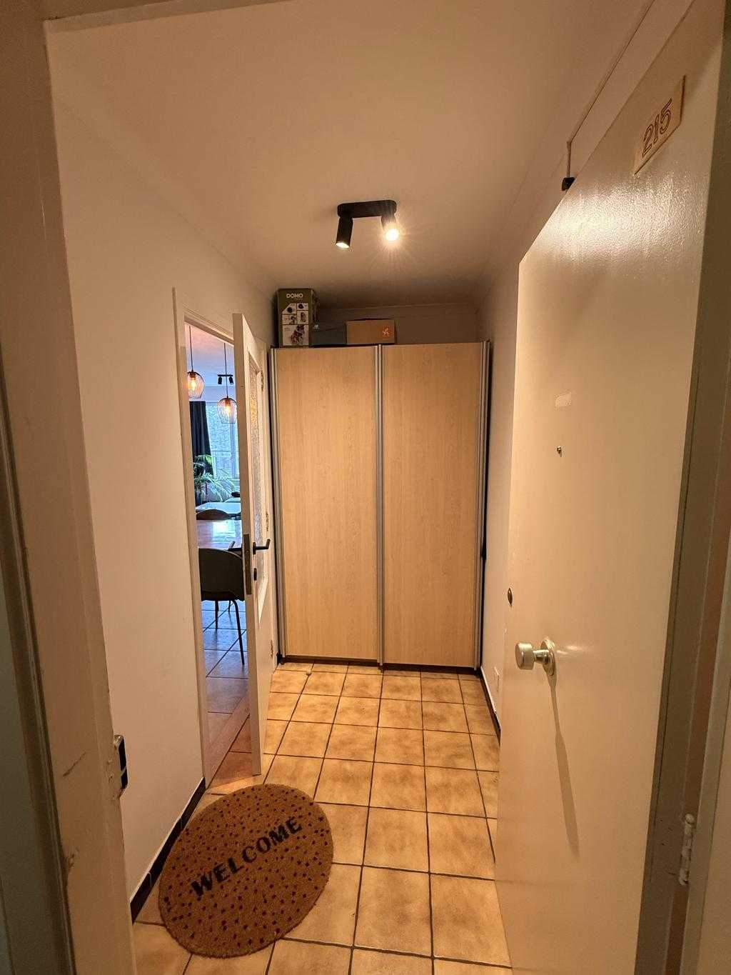 Appartement te koop in Sint-Niklaas met 2 slaapkamers - foto 2