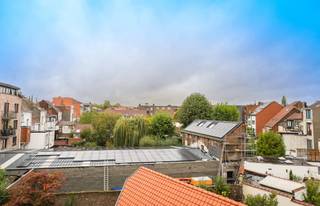 JETTE – Notre Dame de Lourdes neighborhood, close to Huybrechts Park, the metro, shops, and all amenities, come and discover this charming...