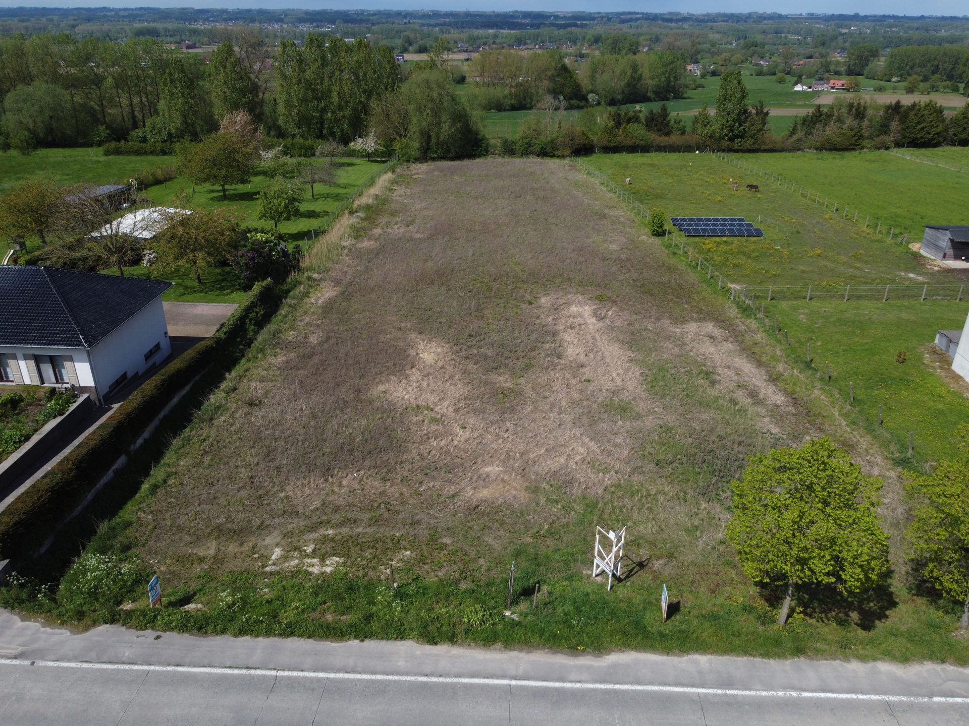 Unieke bouwgrond voor villabouw op een strategische locatie - foto 4