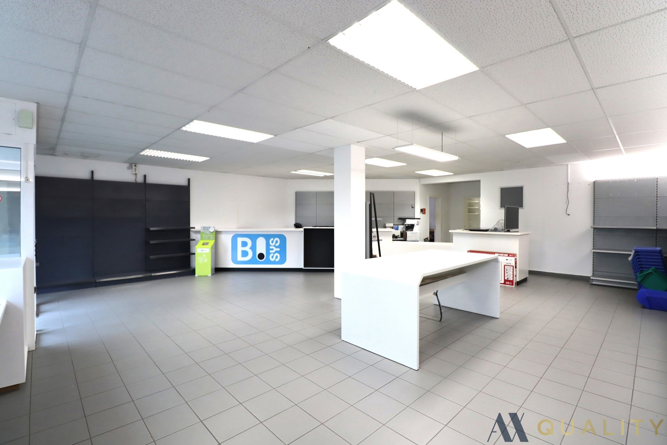 Zeer centraal gelegen handelspand te Bornem - foto 4