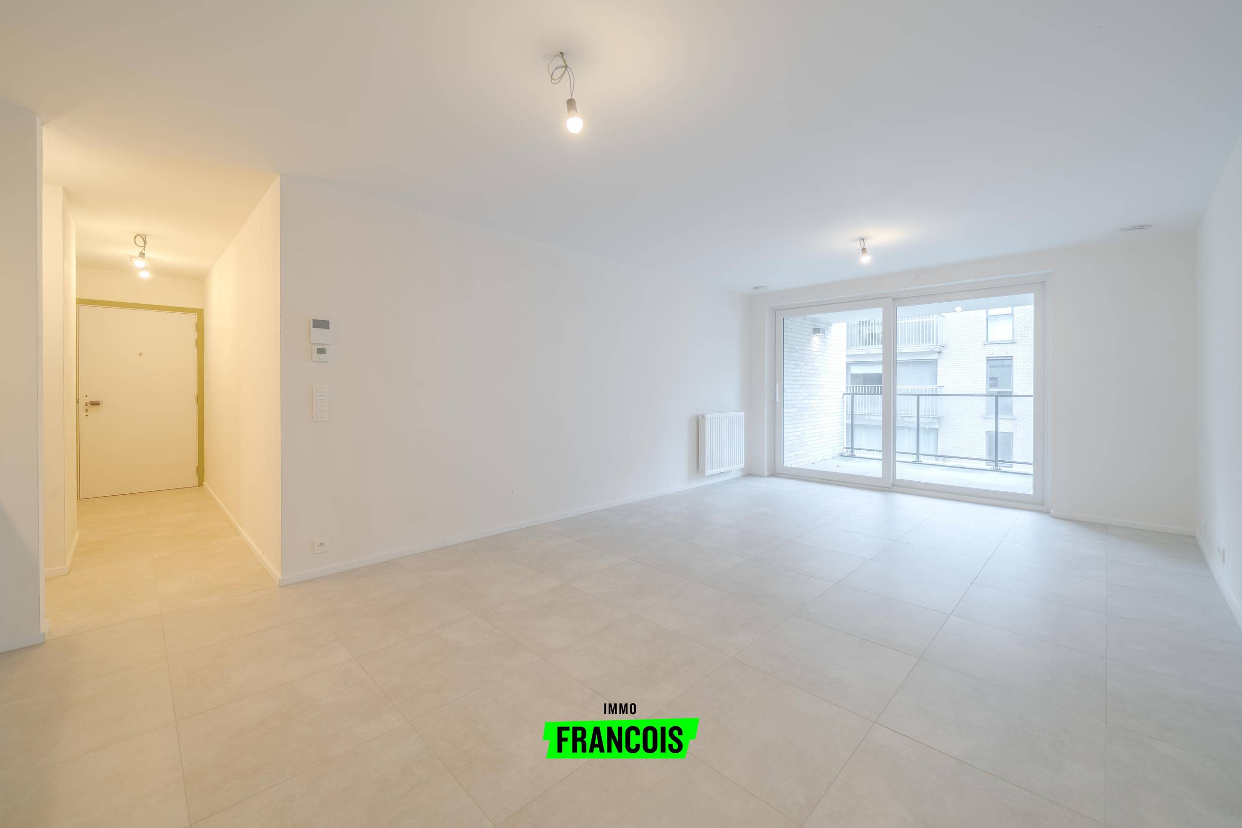 Opbrengsteneigendom op toplocatie in Diksmuide te koop - foto 3