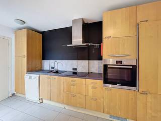 Vous recherchez une maison confortable et spacieuse au cœur de Gand ?Découvrez cette maison lumineuse et prête à emménager située dans la...