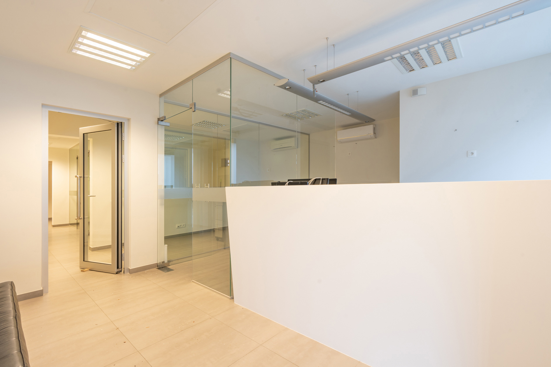 Commercial for sale in Brecht - photo 3