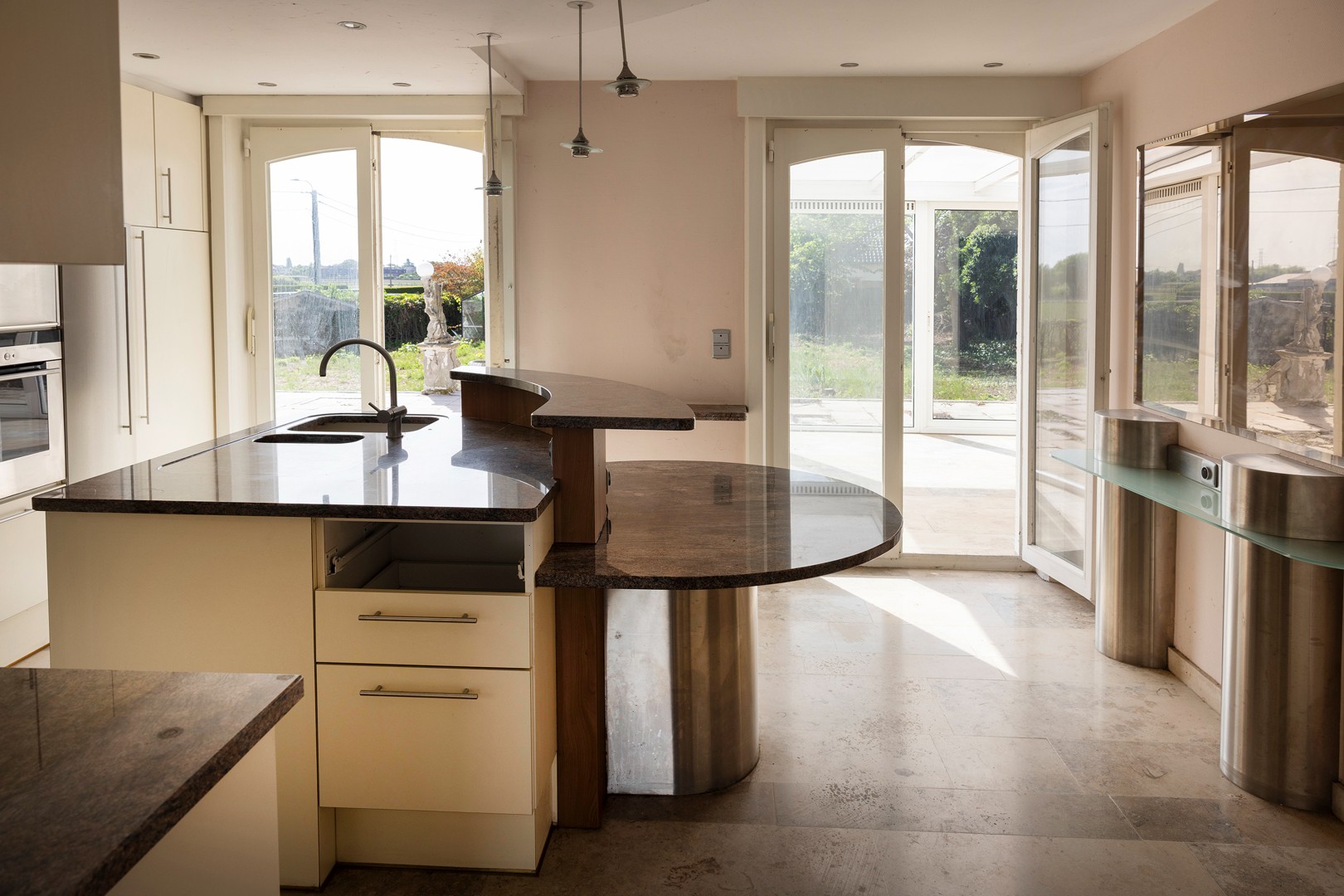 Te renoveren villa op perceel van 2.433 m². - photo 5
