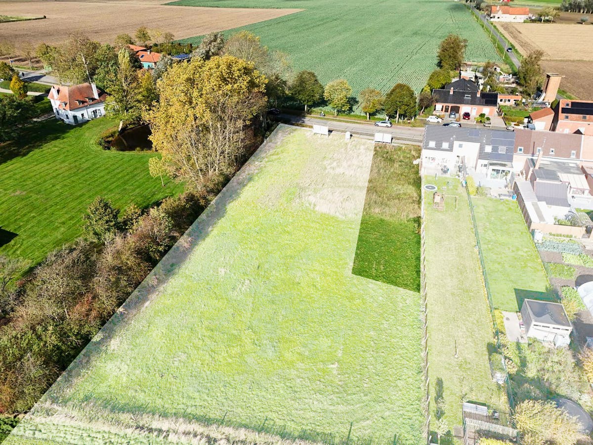 Mooi en zuidgericht stuk bouwgrond (558m²) voor halfopen bebouwing - foto 5