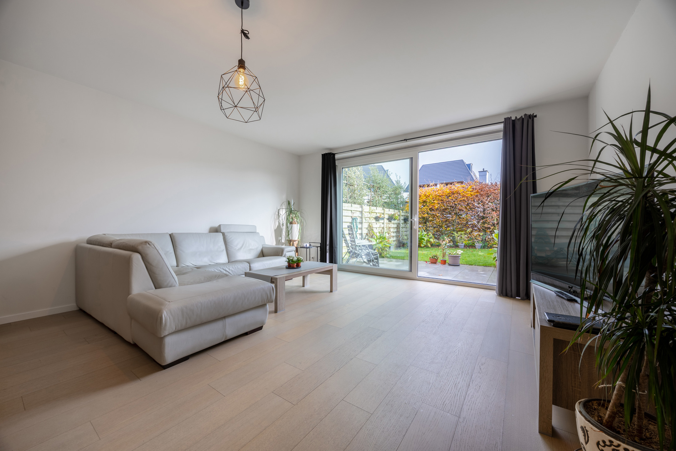 Instapklaar appartement met tuin in hartje Zandhoven - foto 4