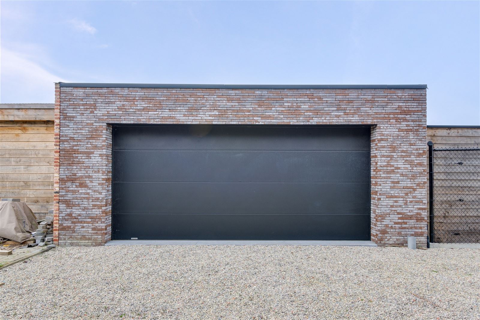 Recente woning met dubbele garage - foto 2