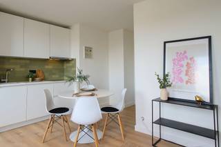 Appartement au rez-de-chaussée, prêt à être emménagé et élégamment rénové, dans un endroit facilement accessibleDécouvrez cet appartement entièrement...