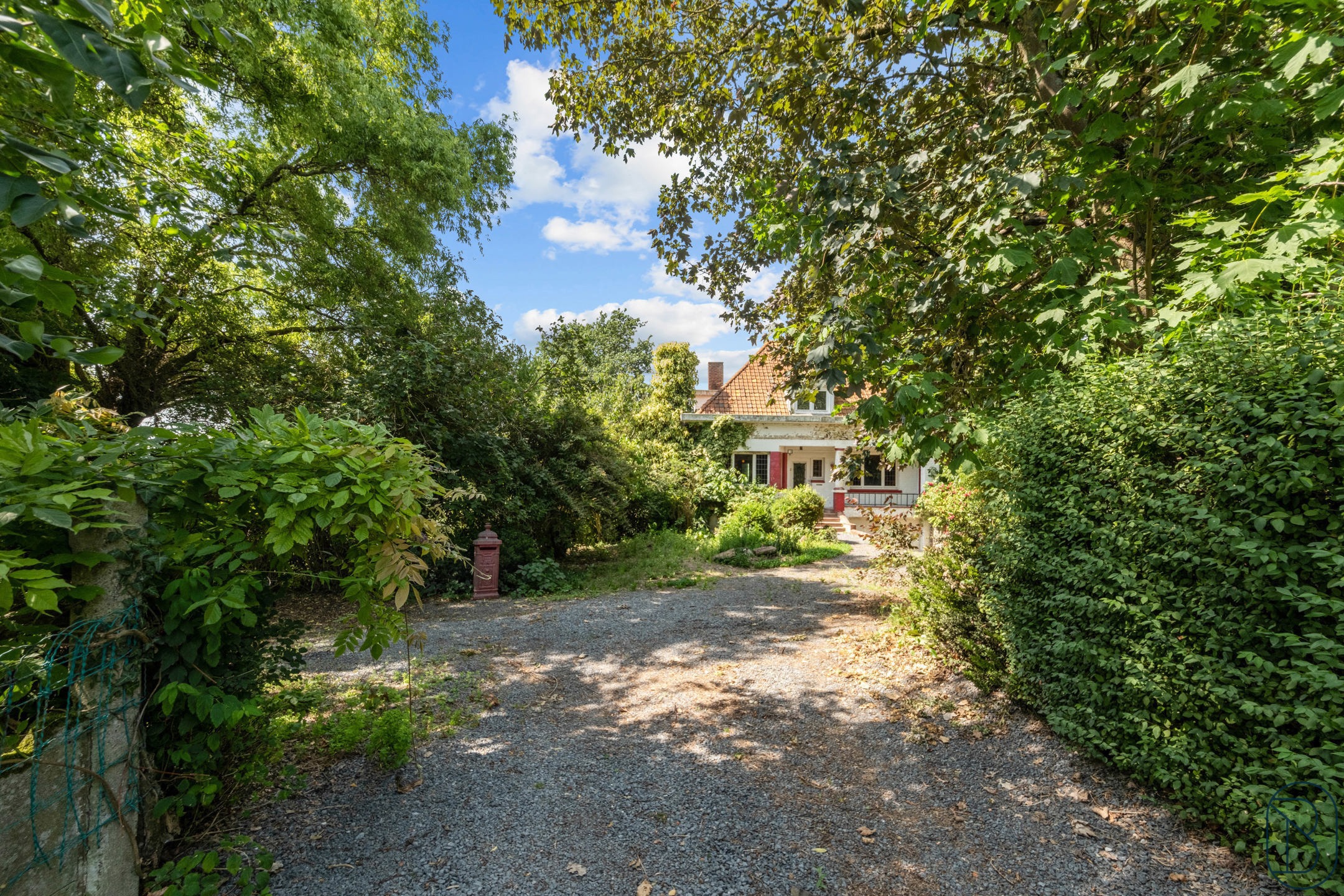 UNIEK gelegen te renoveren villa, prachtig zicht!  - foto 4