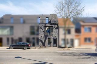 Deze moderne en energiezuinige woning combineert comfort, ruimte en een uitstekende ligging. Bij het betreden van de woning komt u terecht in...