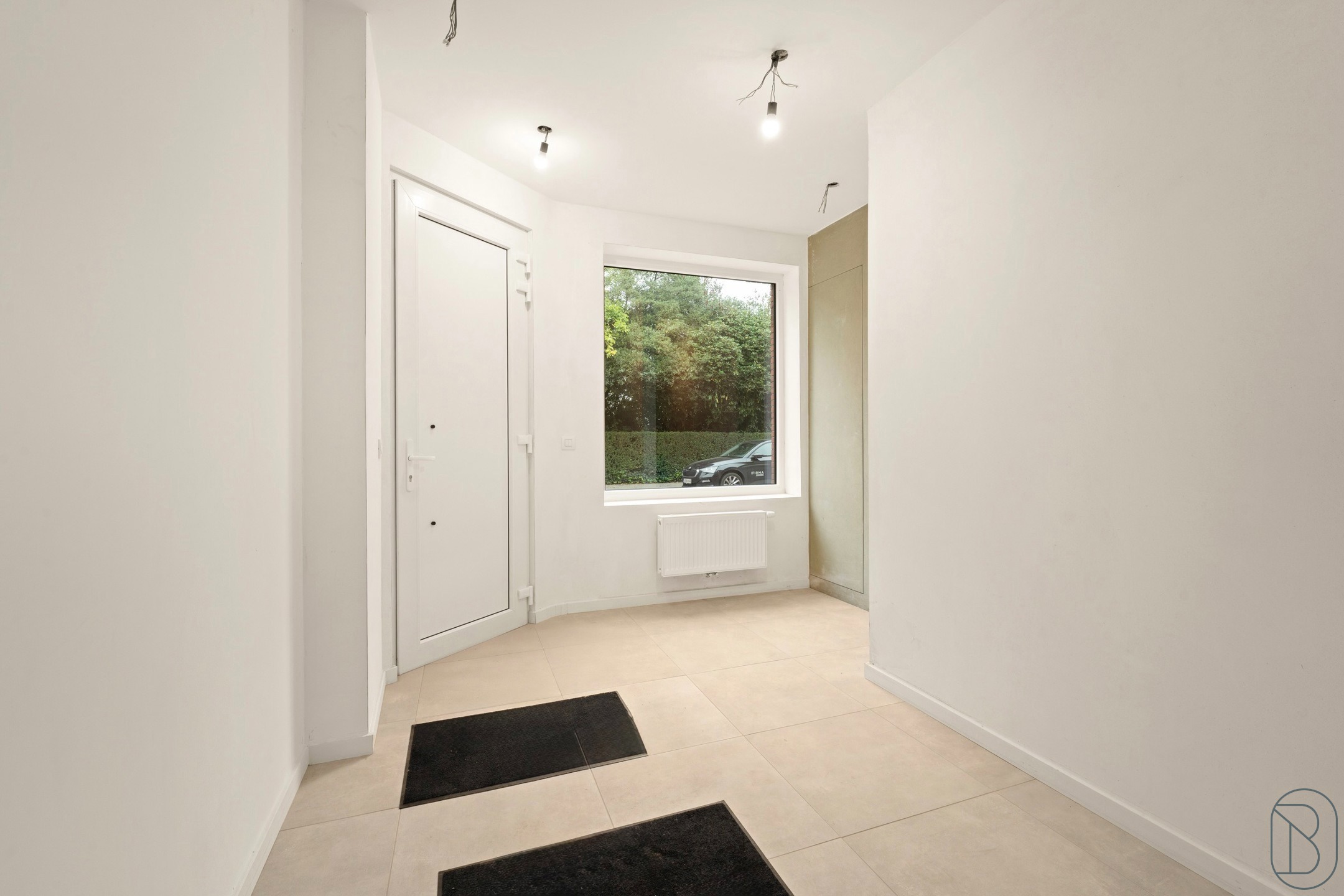 TOPPER! Volledig gerenoveerde woning met 3 slaapkamers en TUIN! - foto 4