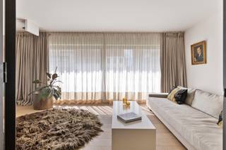 Te koop met vanaf prijs, doe gerust een hoger bod.Ontdek dit exclusieve, gelijkvloerse luxe-appartement op een toplocatie, perfect voor investeerders...