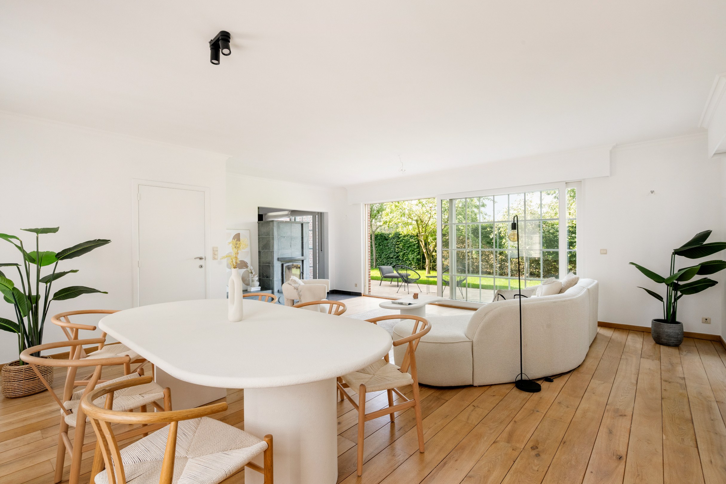 Villa met praktijk te Hoogstraten - foto 4