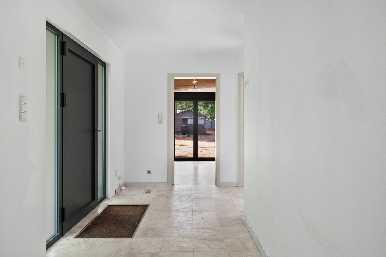 Vrijstaande woning met 4 slaapkamers. - foto 4