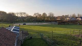 Gelegen in het groene Achterbroek (Kalmthout), biedt deze nieuwe en energiezuinige woning met hoogwaardig afwerking woning een...