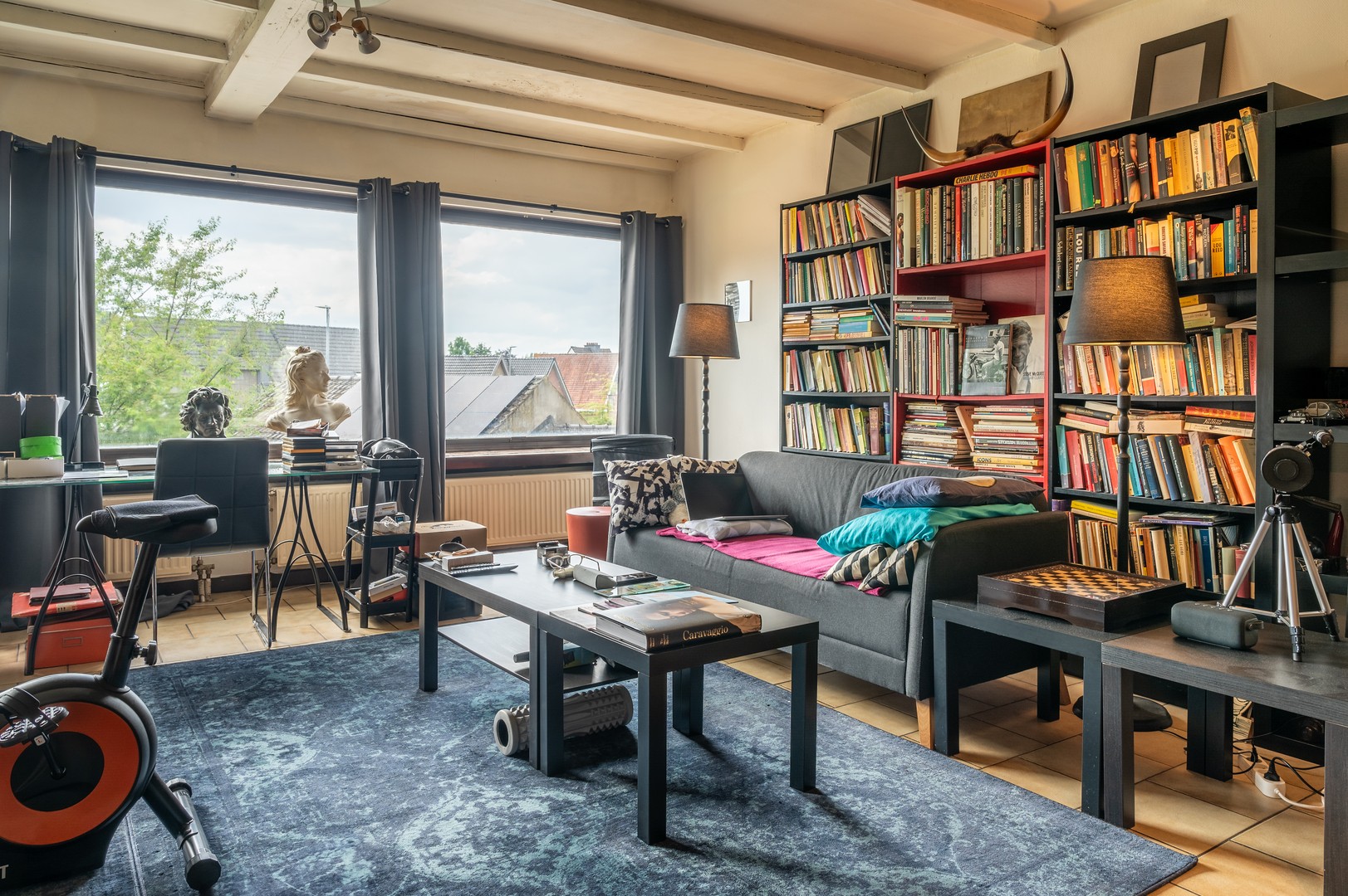 Ruim twee slaapkamer appartement - foto 2