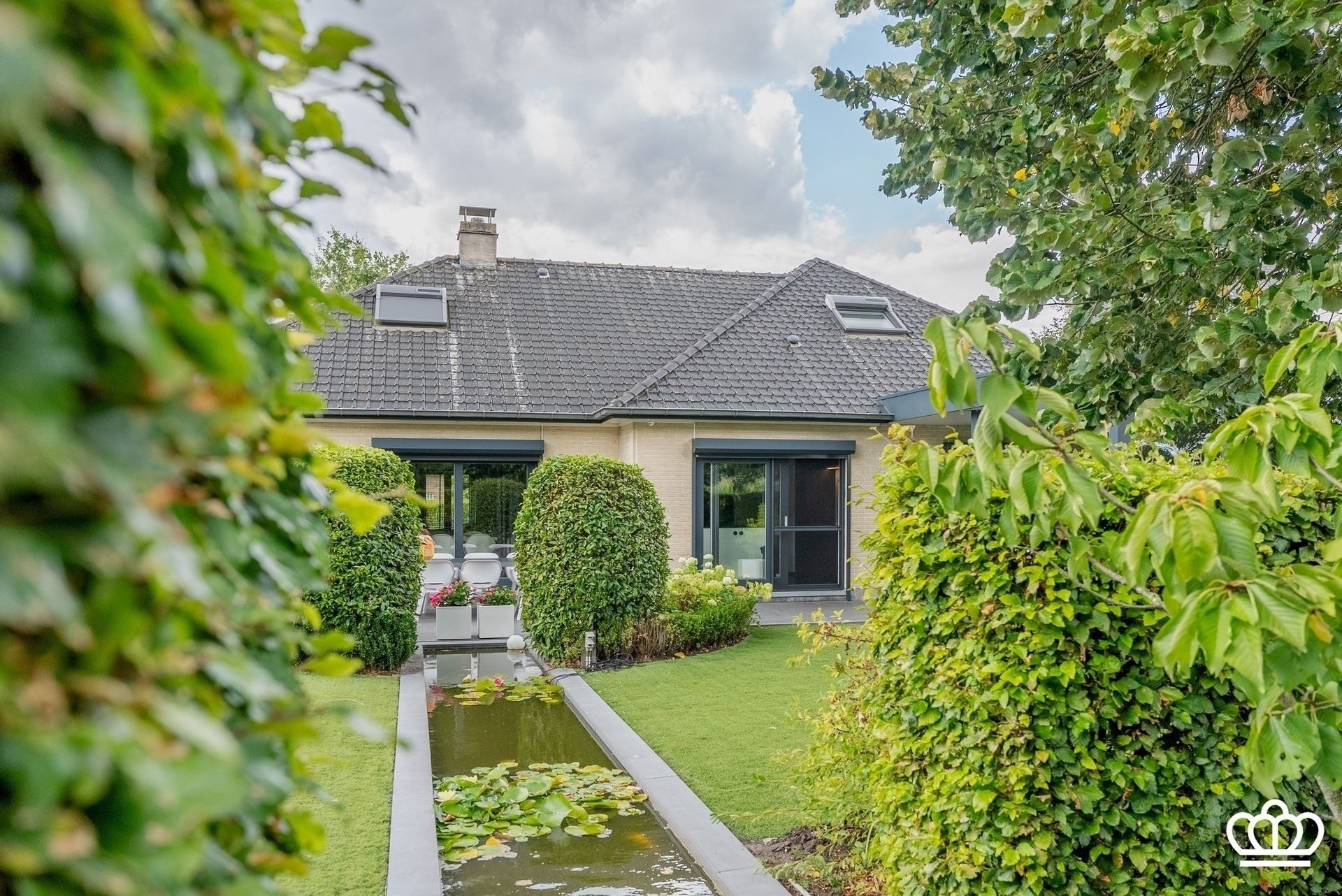 Villa - photo 4