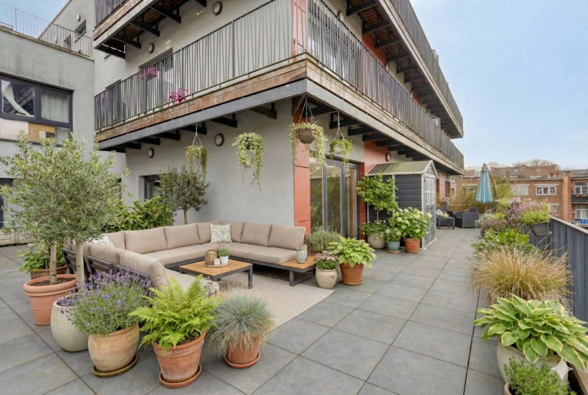 Appartement 3 slaapkamers met ruim terras en staanplaats - foto 1