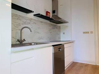 In Sint-Joost-ten-Noode en dicht bij de Europese instellingen, winkels en alle voorzieningen, aangename huis met 5 slaapkamers en 2 terrassen,...