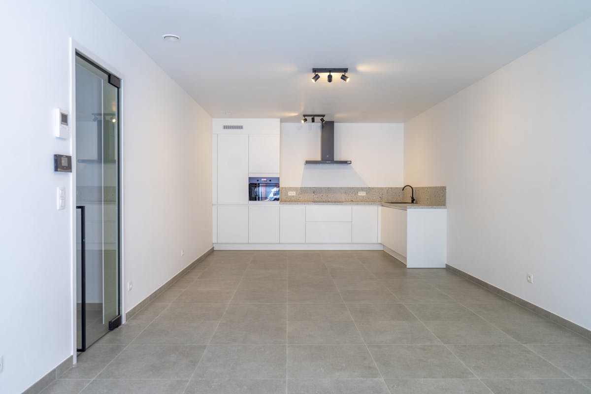 Nieuw en energiezuinig 2-slaapkamerappartement te koop te Wevelgem - foto 3