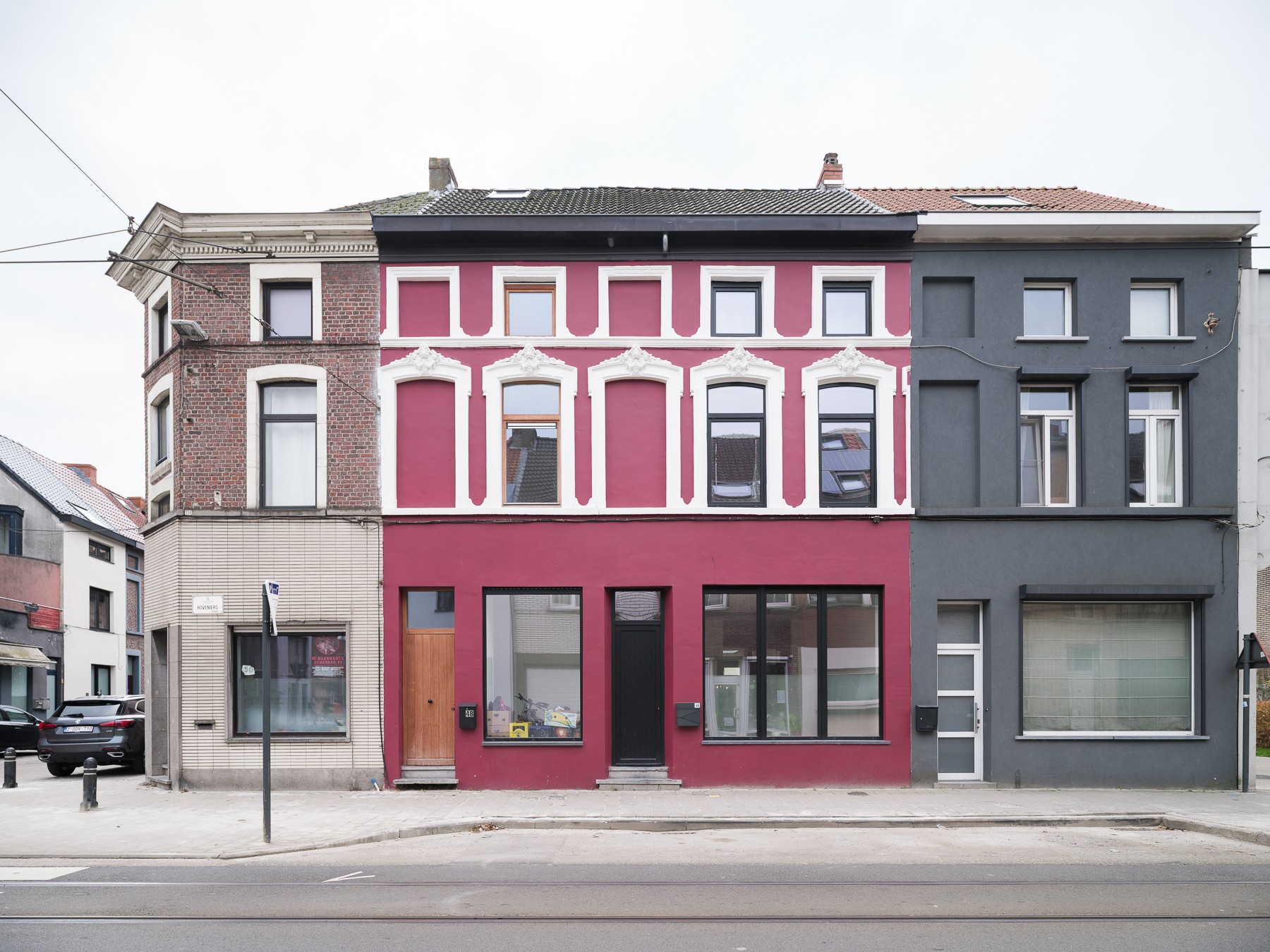 Charmante, volledig gerenoveerde woning met 2 slaapkamers op toplocatie nabij Gent! - foto 2