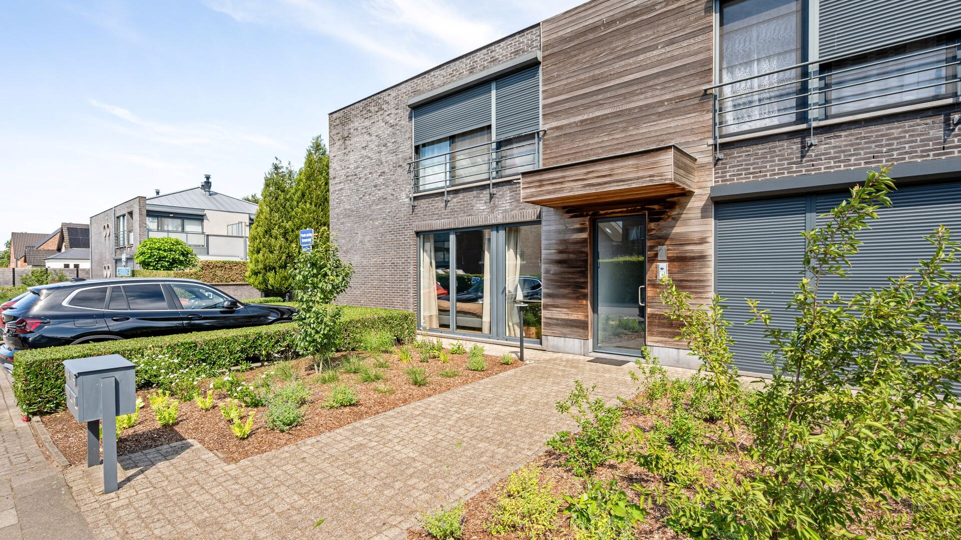 Gelijkvloers appartement met ruime tuin en dubbele garage te Hoogstraten! - foto 4