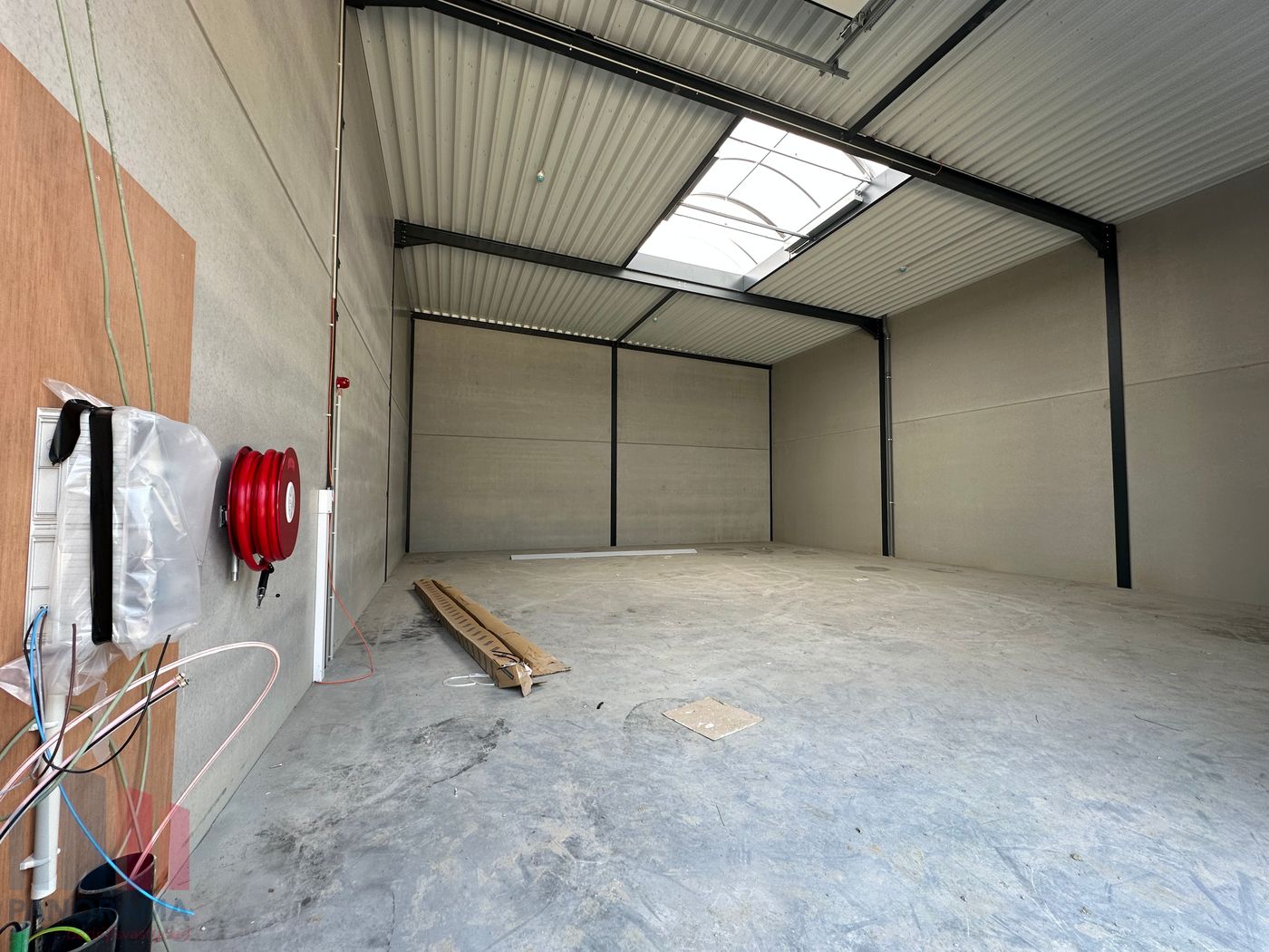 Nieuwbouw KMO-unit van 180 m² te huur – Strategisch gelegen nabij E17 in Anzegem - photo 4