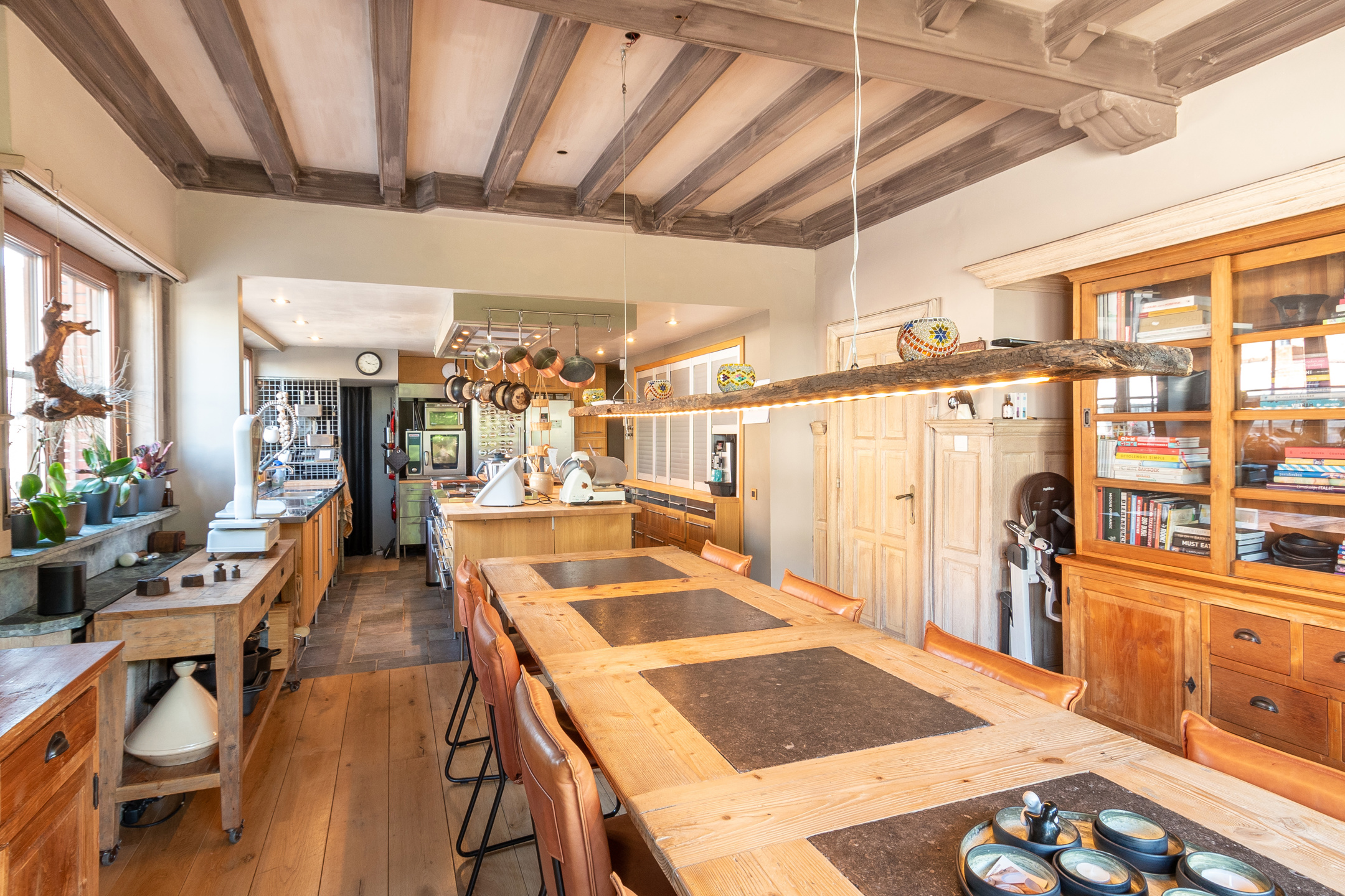 Meesterwoning met bouwgrond en extra mogelijkheden - foto 2