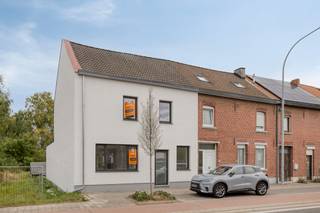 In het hart van Wilsele bevindt zich deze volledig gerenoveerde en instapklare woning, ideaal voor wie op zoek is naar ruimte, comfort...