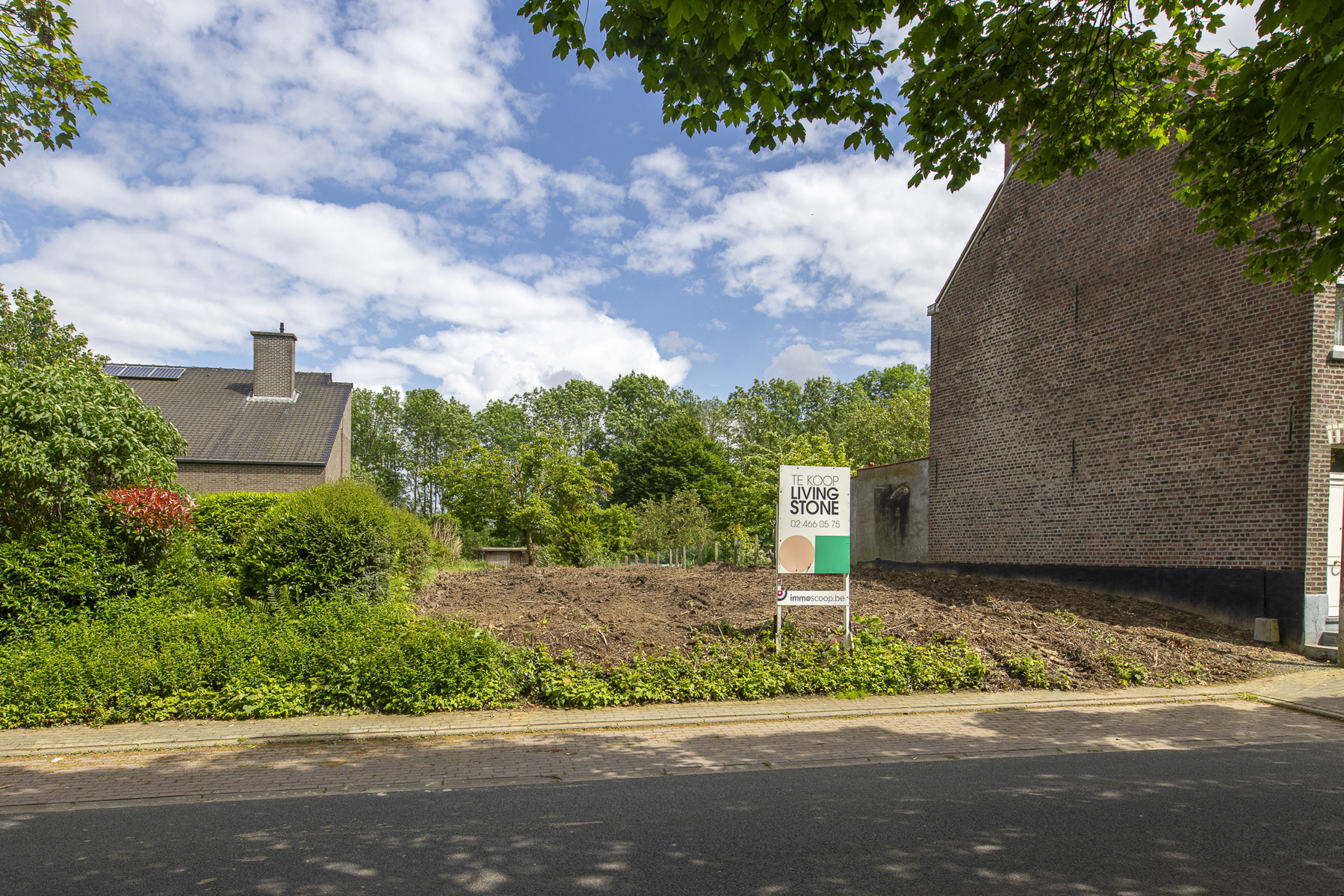 Prachtig perceel van 9a57 voor een halfopenbebouwing - foto 3