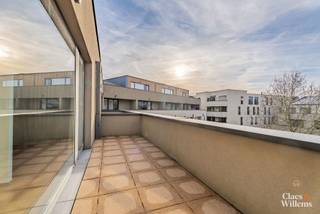 Serviceflat te koop in Alsemberg (Beersel) – Winderickxplein met ruim terras Deze verzorgde serviceflat is gelegen aan het Winderickxplein...