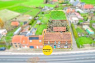 Te renoveren halfopen woning op een perceel van 1.809 m² te HouthulstIn de landelijke omgeving te Houthulst bevindt zich deze karaktervolle...