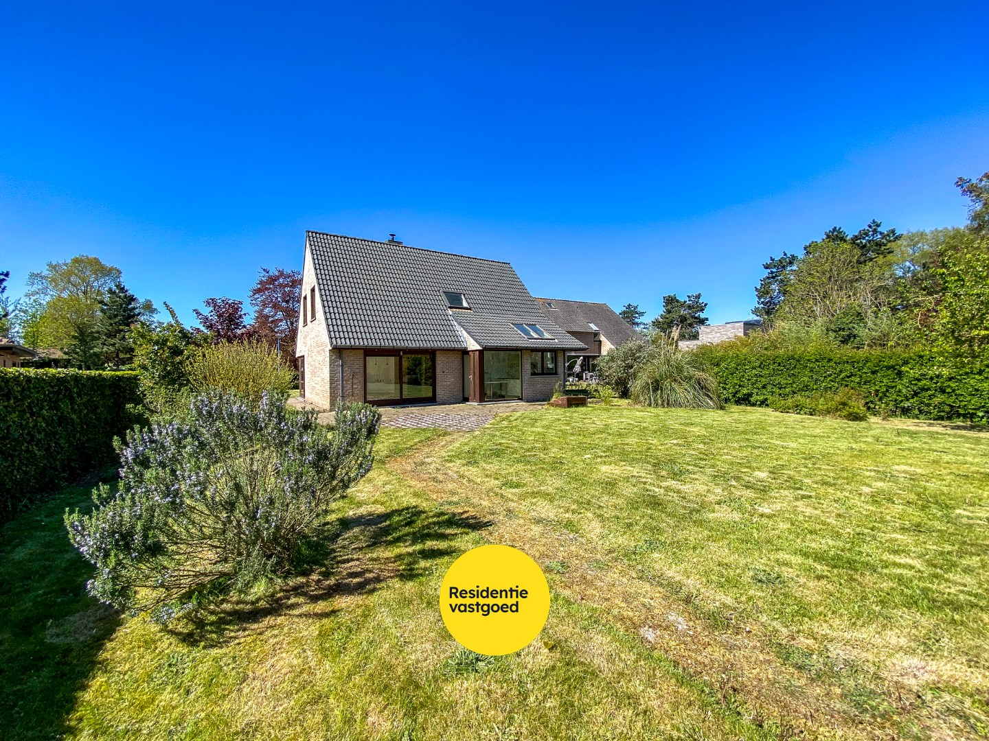 House for sale in Koksijde with 5 bedrooms - photo 3