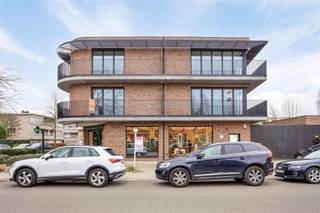 Schitterend nieuwbouwappartement op een prima ligging in de Buizegemwijk nov MAAN architecten. Een hedendaags concept met een...