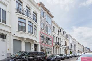 Appartement confortable et rénové avec terrasse dans un emplacement de choix !Entre les quartiers convoités de Markgrave et d'Harmonie, cet...