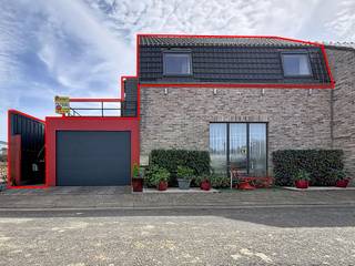 <p><span>Gemeubelde studio (58m²) te Poperinge (Abele)</span></p><p><span>Deze ruime studio is voorzien van een ingebouwde keuken, badkamer met douche, toilet, lavabomeubel en wasmachine.</span></p><p><span>Er is bovendien een terras met verzicht en extra bergruimte.</span></p><p><span>Energie- en waterverbruik voor 1 persoon zijn reeds inbegrepen in de huurprijs!</span></p><p><span> </span></p><h1><span>Wenst u een bezoek in te plannen? Maak dan hier uw huurdersprofiel aan voor dit pand: </span></h1><p><span><span>https://clee.be/nl/app/kandidaat-stellen/0476526158/db8c1e81-54b6-f111-a6a9-6045bd888d3d</span></span></p><p><span> </span></p>