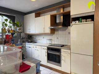 <p><span>Along Lange Lozanastraat 231 in 2018 Antwerp is this cool apartment on the second floor of a well-maintained building. The apartment is accessible by elevator and features double glazing and a favorable EPC label B, which ensures an energy efficient living. Moreover, a pitch is included in the rent.</span></p><p><span>Layout:</span><span><br />We enter the apartment through the entrance hall, which provides immediate access to the various rooms. The entire apartment has a maintenance-friendly ceramic tiled floor.<br />Front is the bright living space with access to the first terrace. Then we find the fully equipped kitchen with fridge and freezer, ceramic hob, oven and dishwasher. Next to the kitchen there is a practical storage room with condensation boiler and connection for a washing machine.<br />The bathroom is equipped with a bathtub and there is a separate toilet.<br />At the back there are the two bedrooms, both with a view of greenery. From one of the bedrooms there is access to the second terrace at the rear.</span></p><p><span>Useful information:</span><span><br />- Common costs: 100 euros/month (including water, minuterie of the corridor and maintenance of the elevator)<br />- Rental deposit: 3 months<br />- EPC: 102 kWh/(m² year) label B<br />- Available from: 01/06<br />- Plot included in the rent</span></p><p><span> </span></p><p><span>Book your appointment ONLINE now. Go to the relevant property on our website www.habicom.be and click on the pink BOOK A VIEWING button. </span></p><p><span>Select the time that suits you best, fill in the requested contact details, and then click Submit to confirm.</span></p><p><span> </span></p>