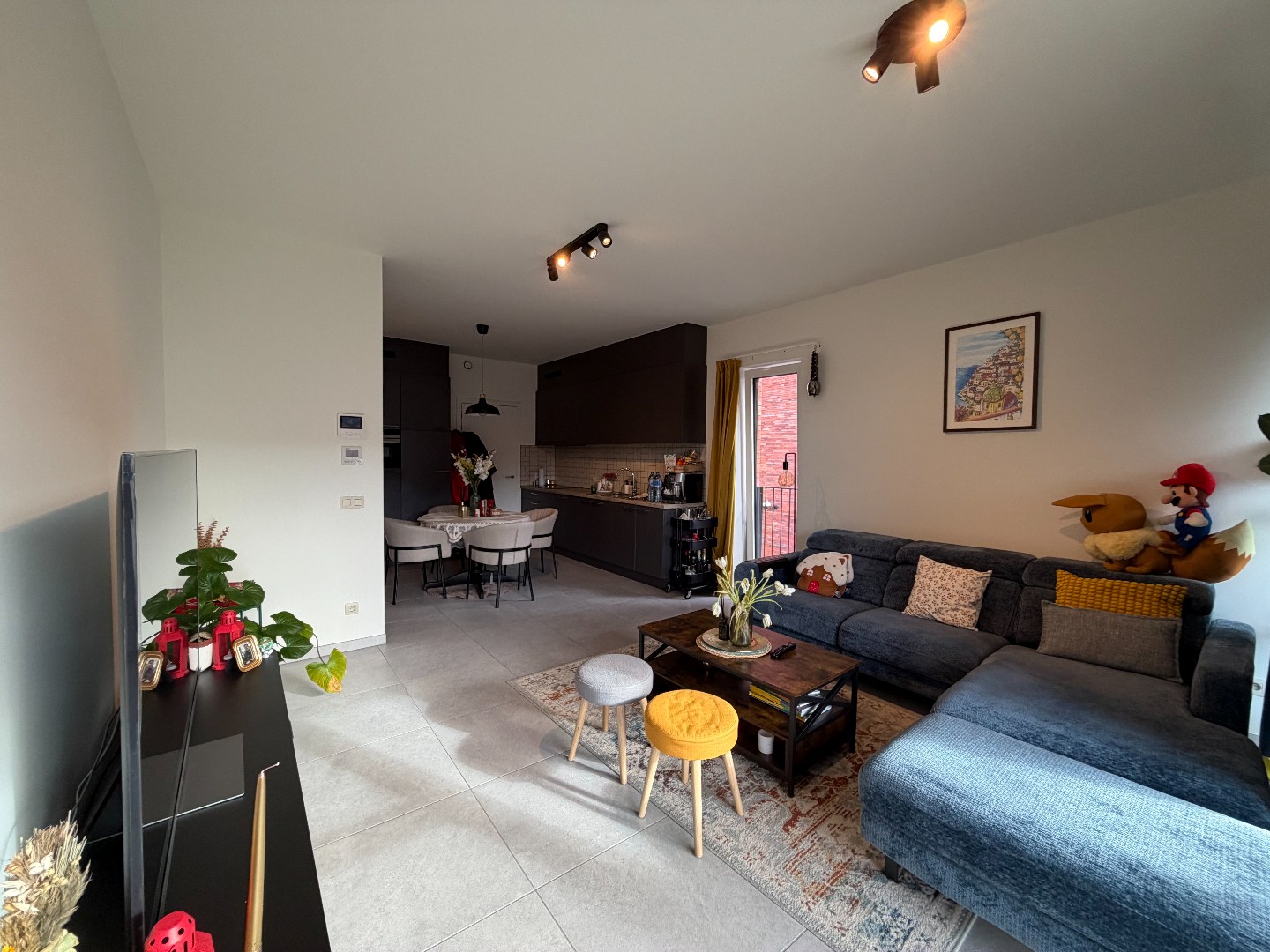 Recent appartement, gelegen op de eerste verdieping, met 2 slaapkamers! - foto 2